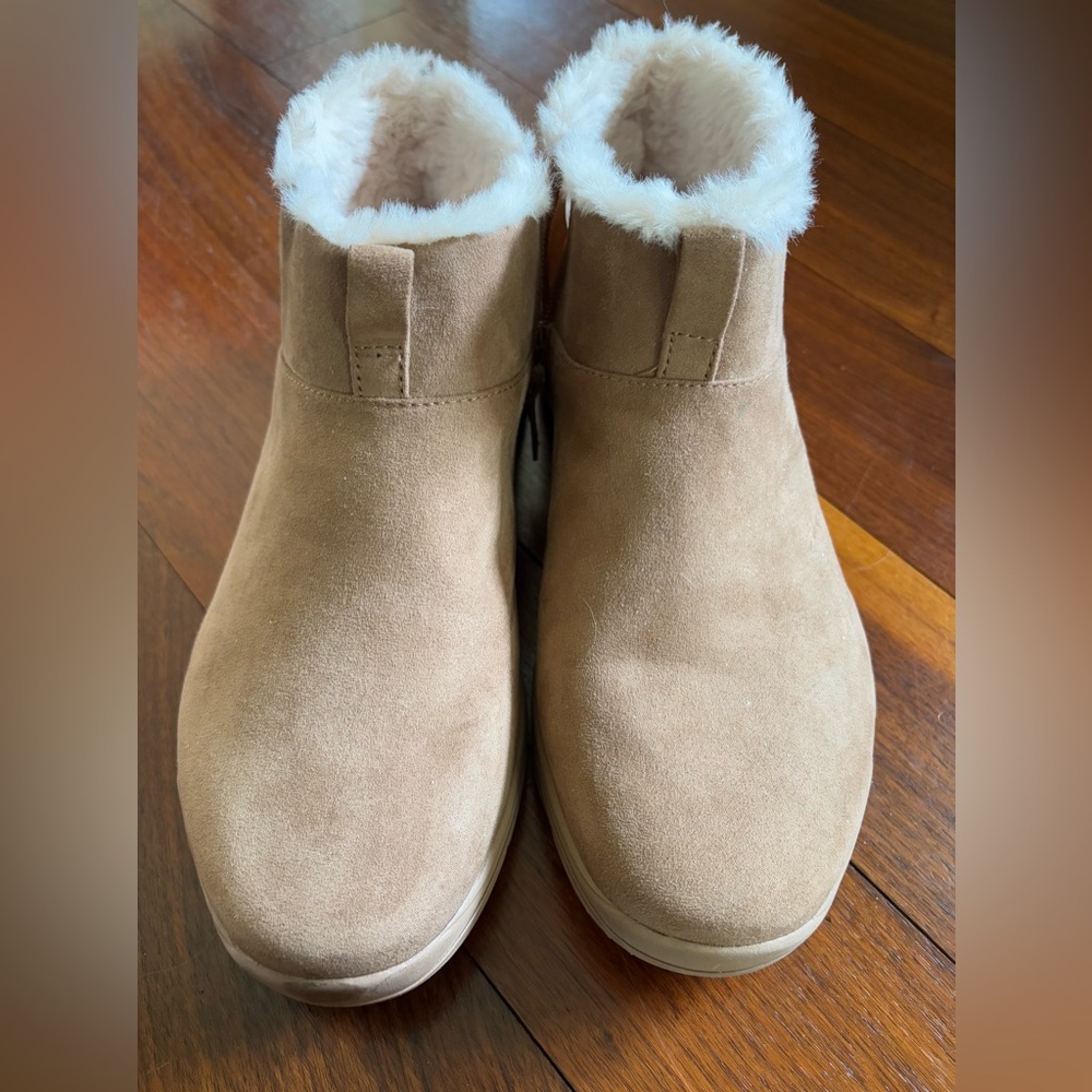 Ryka Water-Repellent Side-Zip Ankle Boots w/ Faux Fur-Amber - Size 9